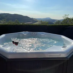 https://villa-tamara.emilia-romagnahotels.net